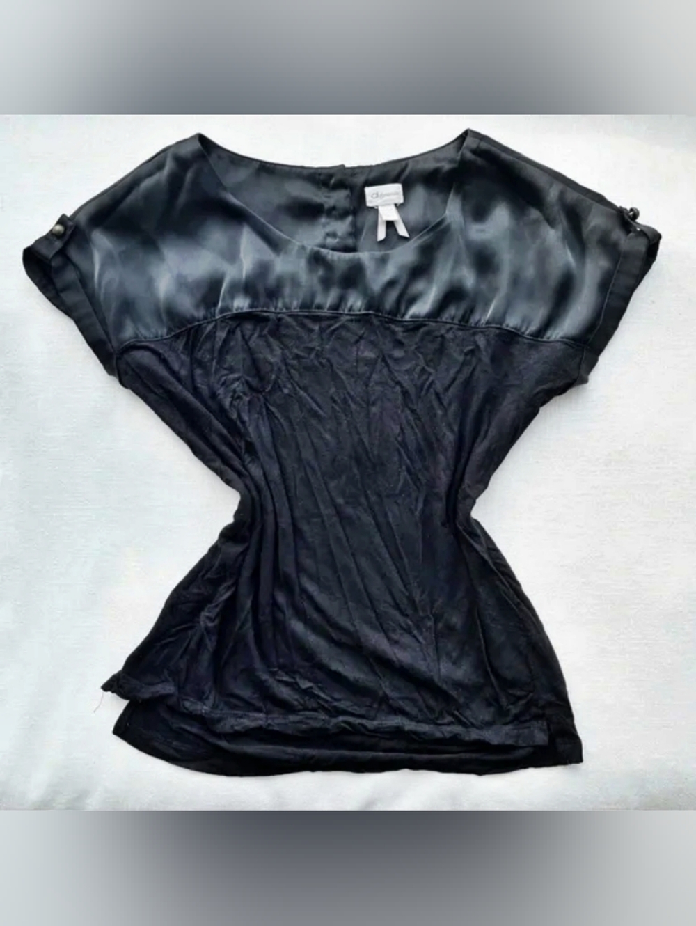 Dynamite - (Size M) Silk Short Sleeved Women's Top